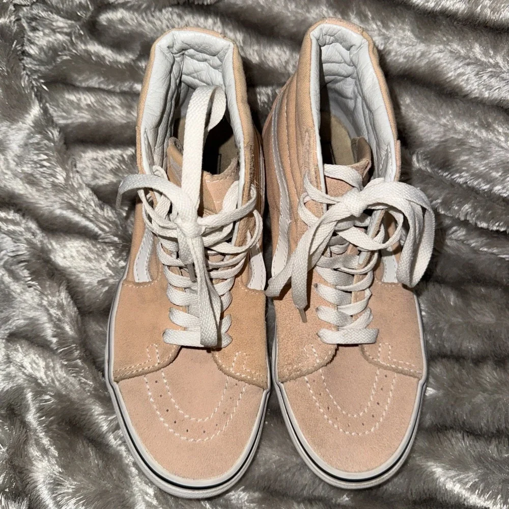 Vans Women's SK8 high topCasual Shoes Sz 6.5 Peach Suede Classic